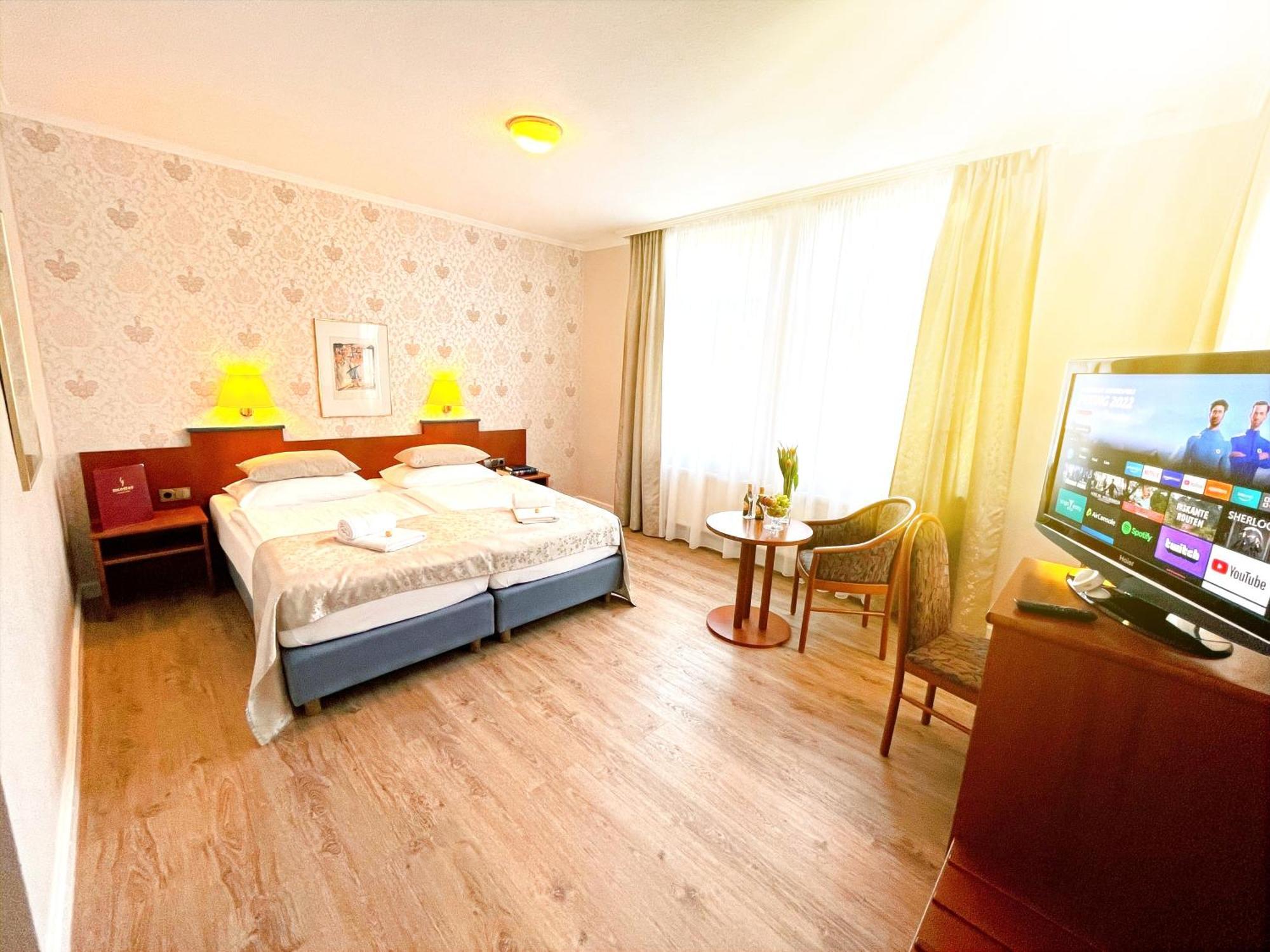 Hotel Kolossos Duesseldorf - Neuss Δωμάτιο φωτογραφία